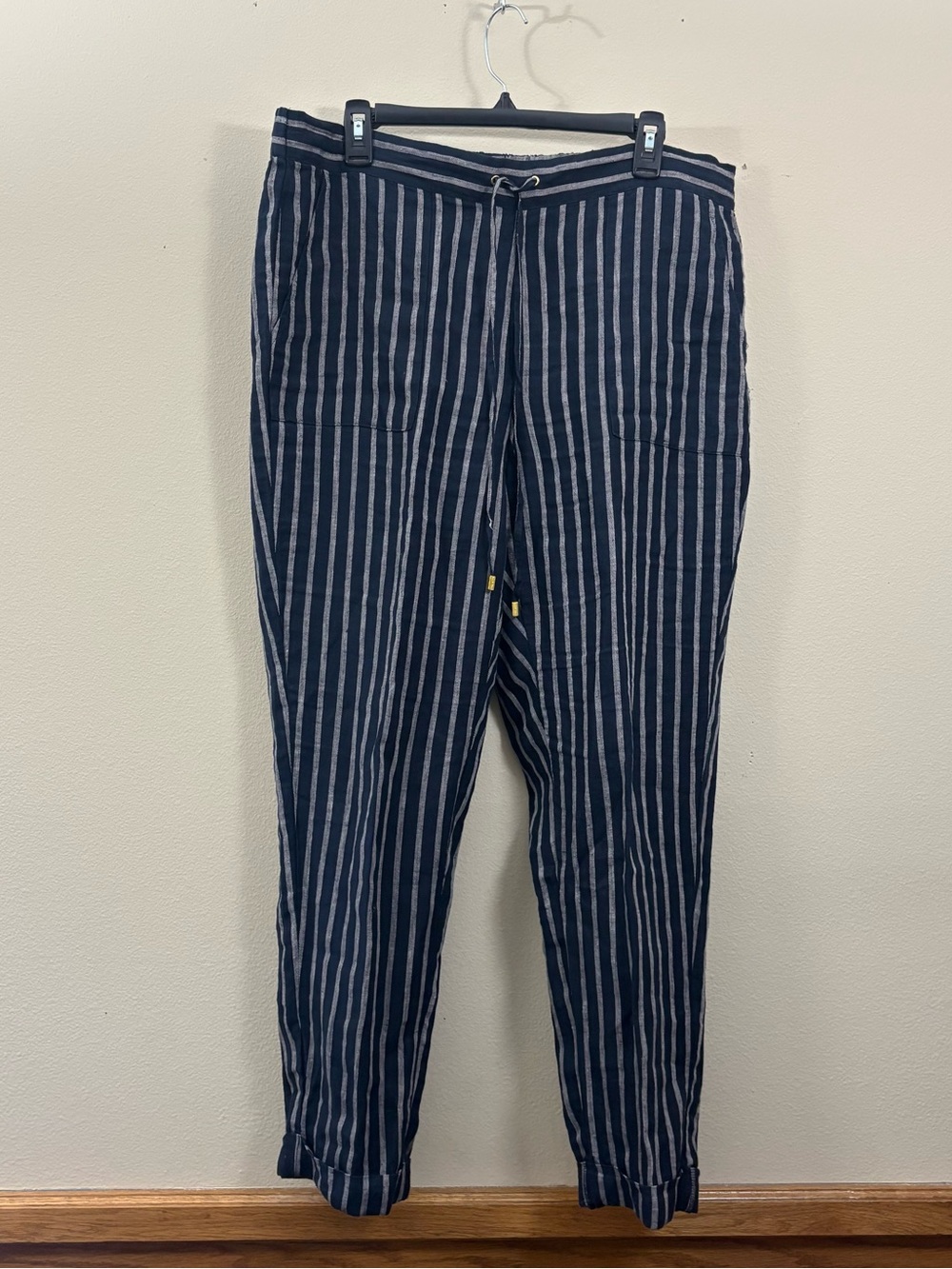 Ellen Tracy Navy and White Striped Linen Pants Size L coastal grandmother